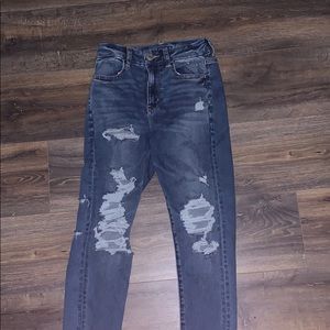 American eagle jeans!